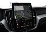 Volvo XC60 T6 Plug-in hybrid AWD Plus Black Edition | Panoramadak | Verwarmbare voorstoelen en achterbank | Verwarmbare voorruit | Keyless | Adaptieve cruise control | 360 graden camera | Premium audio by Harman Kardon | Voor & achterbank verwarmd |  Bots herkenning en activatie | Draadloze telefoonlader | Elektrisch verstelb. bestuurdersstoel met geheugen | Navigatiesysteem full map