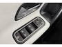 Mercedes-Benz A-klasse 180 136 PK Luxury Style-Pack Half-Leder Camera