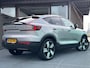 Volvo C40 Recharge Plus 69 kWh Automaat, Stoel- en stuurverwarming, Parkeercamera, Panoramadak, 20 inch wielen, Warmtepomp, Extra getinte ramen, All-season banden