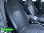 Volkswagen Golf 1.5 eTSI R-Line Edition | Panoramadak | Elect. Trekhaak | Stoel- & Stuurverw. | Adap. Cruise | Achteruitrijcamera, Apple Carplay, Android auto