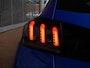 Peugeot e-208 EV GT Pack 50 kWh | Achteruitrijcamera | Dodehoek detectie | Keyless entry en start | Adaptieve cruise control | Parkeersensoren voor en achter | Regensensor