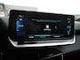 Peugeot e-208 EV GT Pack 50 kWh | Achteruitrijcamera | Dodehoek detectie | Keyless entry en start | Adaptieve cruise control | Parkeersensoren voor en achter | Regensensor