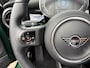 MINI Cooper Mini Cabrio 1.5 Classic / Automaat / NL-Auto / Dealer-Onderhouden / Vol-Leder / Stoelverwarming / Cruise-Control / Climate-Control / Apple-Carplay & Android-Auto / Instapverlichting / LED / Keyless / DAB Radio-Bluetooth / Navi / PDC-Achter / 16'' LMV / ENZ.
