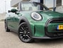MINI Cooper Mini Cabrio 1.5 Classic / Automaat / NL-Auto / Dealer-Onderhouden / Vol-Leder / Stoelverwarming / Cruise-Control / Climate-Control / Apple-Carplay & Android-Auto / Instapverlichting / LED / Keyless / DAB Radio-Bluetooth / Navi / PDC-Achter / 16'' LMV / ENZ.
