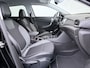 Opel Grandland X T131PK Trekhaak AGR Navi Apple Carplay Android 1/2 Leer Cruise Control Pdc ECC Ergocomfort Stoel Business Executive Lmv Privacy Glas Led DAB+ Regen-Lichtsensor Lane Assist 1.400KG Trekgewicht 1e Eigenaar Origineel Nederlandse Auto € 34.000