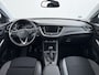 Opel Grandland X T131PK Trekhaak AGR Navi Apple Carplay Android 1/2 Leer Cruise Control Pdc ECC Ergocomfort Stoel Business Executive Lmv Privacy Glas Led DAB+ Regen-Lichtsensor Lane Assist 1.400KG Trekgewicht 1e Eigenaar Origineel Nederlandse Auto € 34.000