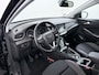 Opel Grandland X T131PK Trekhaak AGR Navi Apple Carplay Android 1/2 Leer Cruise Control Pdc ECC Ergocomfort Stoel Business Executive Lmv Privacy Glas Led DAB+ Regen-Lichtsensor Lane Assist 1.400KG Trekgewicht 1e Eigenaar Origineel Nederlandse Auto € 34.000