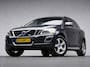 Volvo XC60 2.0T R-Design Sport (CLIMATE,CRUISE,PDC,LEDER,STOELVERWARMING,TREKHAAK,SPORTSTOELEN,LM VELGEN,NETTE STAAT)
