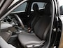 Peugeot 2008 1.2 PureTech Active Pack Sport (APPLE CARPLAY,NAVI,PDC,CLIMATE,CRUISE,LED,BLACK EDITION,SPORTSTOELEN,LM VELGEN)