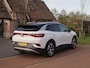 Volkswagen ID.4 First 77 kWh | Camera | Trekhaak | Sfeerverlichting | Apple Carplay | Cruise Control |