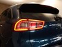 Kia Niro Hybrid 1.6 GDi ExecutiveLine - AFNEEMBARE TREKHAAK - DODEHOEKDETECTIE - ACHTERBANK VERWARMD - CLIMATE CONTROL - CRUISE CONTROL ADAPTIEF - KEYLESS ENTRY - LEDEREN BEKLEDING - VOORSTOELEN VERWARMD - LICHTMETALEN VELGEN 18" INCH