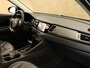 Kia Niro Hybrid 1.6 GDi ExecutiveLine - AFNEEMBARE TREKHAAK - DODEHOEKDETECTIE - ACHTERBANK VERWARMD - CLIMATE CONTROL - CRUISE CONTROL ADAPTIEF - KEYLESS ENTRY - LEDEREN BEKLEDING - VOORSTOELEN VERWARMD - LICHTMETALEN VELGEN 18" INCH