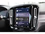 Volvo XC40 Recharge Plus | Adapt. Cruise | Draadloze telefoonlader | El. Trekhaak | PDC V+A | Camera |