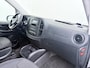 Mercedes-Benz Vito 114CDI 136pk AUT-7 Lang Trekhaak Euro-6 Airco Cruise Control Bluetooth Lane Asist Pdc Betonplex Vloer Wandbetimmering Kast inbouw Achter+Geblindeerde-Raam Schuifdeur 1e Eigenaar 2.000KG Trekgewicht Nette Bus!