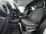 Mercedes-Benz Vito 114CDI 136pk AUT-7 Lang Trekhaak Euro-6 Airco Cruise Control Bluetooth Lane Asist Pdc Betonplex Vloer Wandbetimmering Kast inbouw Achter+Geblindeerde-Raam Schuifdeur 1e Eigenaar 2.000KG Trekgewicht Nette Bus!