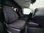Mercedes-Benz Vito 114CDI 136pk AUT-7 L2 Lang Trekhaak Euro-6 Airco Cruise Control Bluetooth Lane Asist Pdc Betonplex Vloer Wandbetimmering Kast inbouw Achter+Geblindeerde-Raam Schuifdeur 1e Eigenaar 2.000KG Trekgewicht Nette Bus!