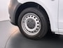 Mercedes-Benz Vito 114CDI 136pk AUT-7 Lang Trekhaak Euro-6 Airco Cruise Control Bluetooth Lane Asist Pdc Betonplex Vloer Wandbetimmering Kast inbouw Achter+Geblindeerde-Raam Schuifdeur 1e Eigenaar 2.000KG Trekgewicht Nette Bus!