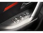 Peugeot 2008 1.2 PureTech Active Pack [ Navigatie Apple /Android Climate PDC ]
