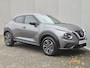 Nissan Juke 1.0 DIG-T N-Connecta Automaat / Cold Pack / Apple Carplay Android Auto / Stuur-, Stoel en Voorruitverwarming / Achteruitrijcamera / Cruise control / Keyless Entry/Start / Draadloze telefoon lader / Climate control /