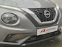 Nissan Juke 1.0 DIG-T N-Connecta Automaat / Cold Pack / Apple Carplay Android Auto / Stuur-, Stoel en Voorruitverwarming / Achteruitrijcamera / Cruise control / Keyless Entry/Start / Draadloze telefoon lader / Climate control /