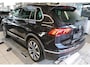 Volkswagen Tiguan 1.4 TSI eHybrid R-Line Business+ 245 PK| Dealeronderhouden | Trekhaak | Navigatie | Stoelverwarming | Stuurwielverwarming | 360 Camera | Head-Updisplay