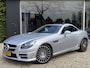Mercedes-Benz SLK 200 Edition 1 | AMG-Line | Adaptieve Cruise Control | Keyless Entry | Airscarf | Stoelverwarming | Apple Carplay/Andorid Auto | Panoramadak | Blind Spot |