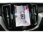 Volvo XC60 2.0 T6 Plug-in hybrid AWD Ultra Dark | Panoramadak | Elektrisch bed. voorstoelen met geheugen | Semi elek. trekhaak | 360 graden camera | Blind spot | Adaptive cruise control | Keyless entry | Apple carplay | Verwarmbare voorstoelen | Verwarmbaar stuurwiel | Verwarmbare achterbank | Elektrische achterklep | Premium audio by Harman Kardon