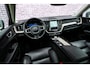 Volvo XC60 2.0 T6 Plug-in hybrid AWD Inscription | Long range | Trekhaak | Luchtvering | 360 | Head-up display | Panorama dak | Elektrisch verstelbare stoelen met memory l | BLIS | Adaptieve Cruise control |