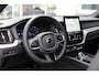 Volvo XC60 2.0 T6 Plug-in hybrid AWD Plus Black Edition | Panoramadak | Elektrisch bed. voorstoelen met geheugen | 360 graden camera | Blind spot | Adaptive cruise control | Keyless entry | Apple carplay | Verwarmbare voorstoelen | Verwarmbaar stuurwiel | Verwarmbare achterbank | Elektrische achterklep | Premium audio by Harman Kardon