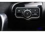 Mercedes-Benz A-klasse 200 Business Solution AMG Aut. | Panoramadak | Sfeerverlichting | Widescreen | Led Verlichting |
