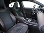 Mercedes-Benz A-klasse 200 Business Solution AMG Aut. | Panoramadak | Sfeerverlichting | Widescreen | Led Verlichting |