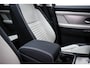Land Rover Discovery Sport P300e 1.5 R-Dynamic SE | PANORAMADAK | DRAADLOZE LADER | DAB | APPLE | CAMERA