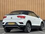 Volkswagen T-Roc Cabrio 1.5 TSI R-Line | Adaptive Cruise Control | Stoelverwarming | Stuurwielverwarming | Apple carplay | Android Auto | Lichtmetaal |
