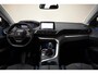 Peugeot 5008 1.2 Allure 7 Persoons [ Panoramadak Navi Trekhaak Half-leder Apple / Android Camera ]