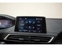 Peugeot 5008 1.2 Allure 7 Persoons [ Panoramadak Navi Trekhaak Half-leder Apple / Android Camera ]