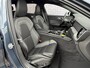 Volvo V60 2.0 T6 Plug-in hybrid AWD Ultra Dark | Panoramadak | Head Up Display | Donker Glas | Sportstoelen | Power Seats | Harman Kardon |