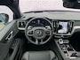 Volvo V60 2.0 T6 Plug-in hybrid AWD Ultra Dark | Panoramadak | Head Up Display | Donker Glas | Sportstoelen | Power Seats | Harman Kardon |