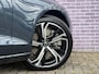 Volvo V60 2.0 T6 Plug-in hybrid AWD Ultra Dark | Panoramadak | Head Up Display | Donker Glas | Sportstoelen | Power Seats | Harman Kardon |
