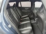 Volvo V60 2.0 T6 Plug-in hybrid AWD Ultra Dark | Panoramadak | Head Up Display | Donker Glas | Sportstoelen | Power Seats | Harman Kardon |
