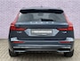 Volvo V60 2.0 T6 Plug-in hybrid AWD Ultra Dark | Panoramadak | Head Up Display | Donker Glas | Sportstoelen | Power Seats | Harman Kardon |