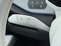 Volkswagen ID.3 First Plus 62kWh Navi-Pro Camera Matrix-Led/Dynamisch Adap.Cruise 19" Apple Carplay Android SOH 92% Ecc Pdc Stoel+Stuurverwarming Lmv Keyless advanced Zwarte-Hemel Wifi DAB Regen-Lichtsensor Isofix Zeer complete 1st Plus!