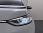 Volkswagen ID.3 First Plus 62kWh Navi-Pro Camera Matrix-Led/Dynamisch Adap.Cruise 19" Apple Carplay Android SOH 92% Ecc Pdc Stoel+Stuurverwarming Lmv Keyless advanced Zwarte-Hemel Wifi DAB Regen-Lichtsensor Isofix Zeer complete 1st Plus!