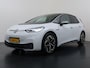 Volkswagen ID.3 First Plus 62kWh Navi-Pro Camera Matrix-Led/Dynamisch Adap.Cruise 19" Apple Carplay Android SOH 92% Ecc Pdc Stoel+Stuurverwarming Lmv Keyless advanced Zwarte-Hemel Wifi DAB Regen-Lichtsensor Isofix Zeer complete 1st Plus!
