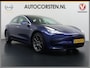 Tesla Model 3 SR+ 325PK LFP-Accu (dus altijd 100% laden) AutoPilot Leer Pano-Dak Adaptive Cruise Lmv 18" Camera's Elektr.-Stuur+Stoelen+Spiegels+Geheugen+Easy-Entry+Verwarmde stoelen Park assistent Pdc WIFI Ecc Lane-Assist Speed-Assist Ecc Navi Led DAB Voorverwarmen interieur via App Keyless One-Pedal-Drive 1e Eigenaar Origineel Nederlandse Auto LFP accu dus 100% opladen!