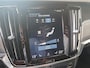 Volvo V90 2.0 T4 Momentum | Stoel en stuurverwarming | Elektrisch bedienbare voorstoelen | Camera | Lederen bekleding | Navigatie | Parkeersensoren voor en achter | Elektrische achterklep |