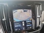 Volvo V90 2.0 T4 Momentum | Stoel en stuurverwarming | Elektrisch bedienbare voorstoelen | Camera | Lederen bekleding | Navigatie | Parkeersensoren voor en achter | Elektrische achterklep |