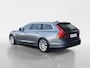 Volvo V90 2.0 T4 Momentum | Stoel en stuurverwarming | Elektrisch bedienbare voorstoelen | Camera | Lederen bekleding | Navigatie | Parkeersensoren voor en achter | Elektrische achterklep |
