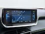 Peugeot e-2008 EV GT 50kWh Pano-Dak 360°Camera 3-fase 18" 1/2 Leer/Alcantara Adaptive-Cruise 3D-Navi ParkAssist PDC-a+v Ecc Stoelverwarming Apple Carplay Android SOH 91% Keyless Led LmvPrivacy Glas BlindSpot Assist Lane Assist Isofix DAB+ Regen-Lichtsensor Dealeronderhouden € 40.000 nieuw!