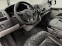 Volkswagen Transporter 2.0 TDI L2H1 DC Comfortline Automaat! Keurige bus! | Lederen bekleding | Lichtmetalen velgen 18" | Parkeersensor voor en achter