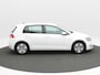 Volkswagen E-Golf E-DITION 136 Pk | Full LED | Parkeersensoren | Climatronic | Adaptive Cruise | Keyless | Navigatie | 16 Inch